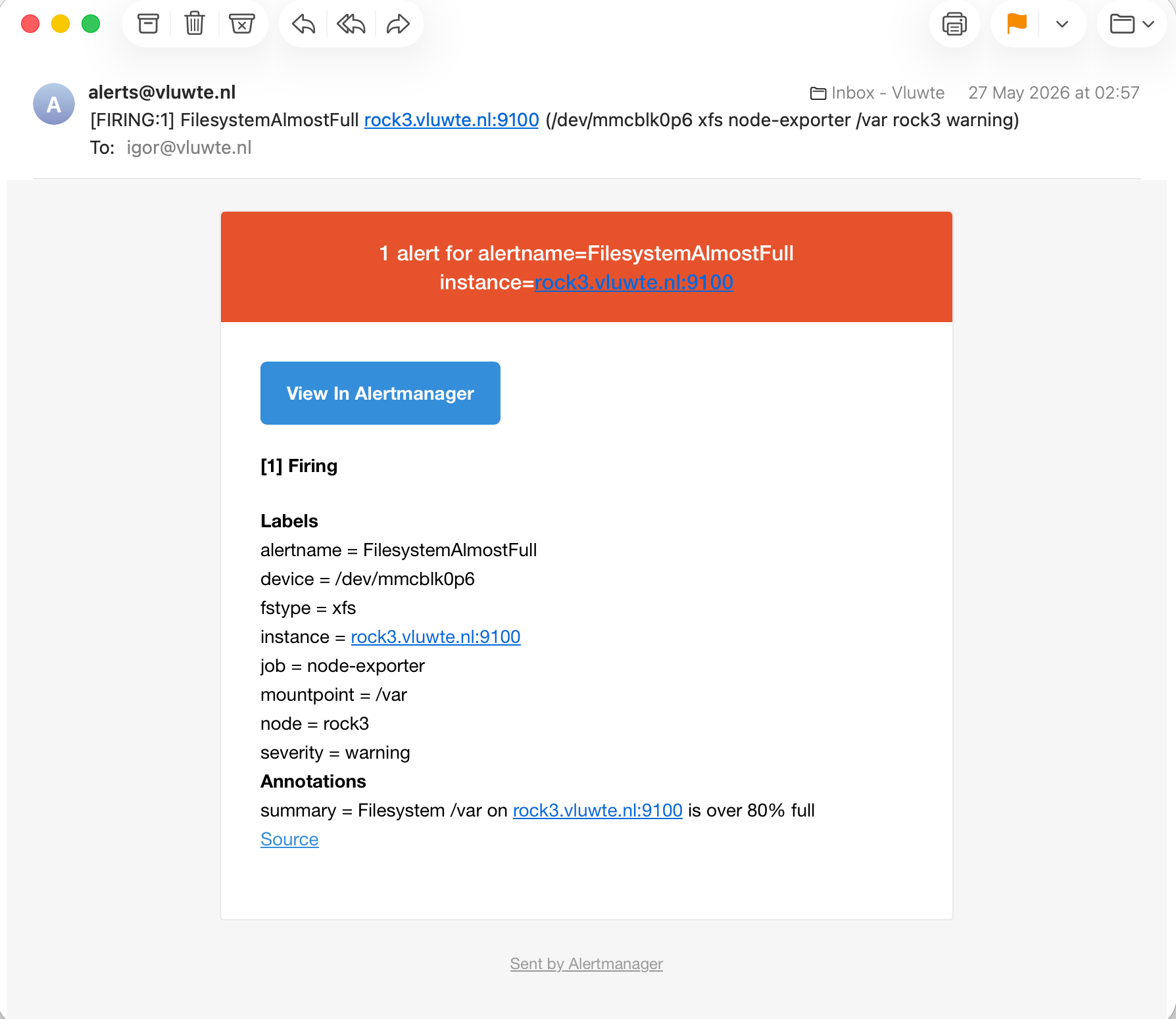 Alert email from alerts@vluwte.nl showing FilesystemAlmostFull firing for rock3.vluwte.nl:9100, mountpoint /var, device /dev/mmcblk0p6, fstype xfs, severity warning, with summary "Filesystem /var on rock3.vluwte.nl:9100 is over 80% full", received May 27 2026 at 02:57