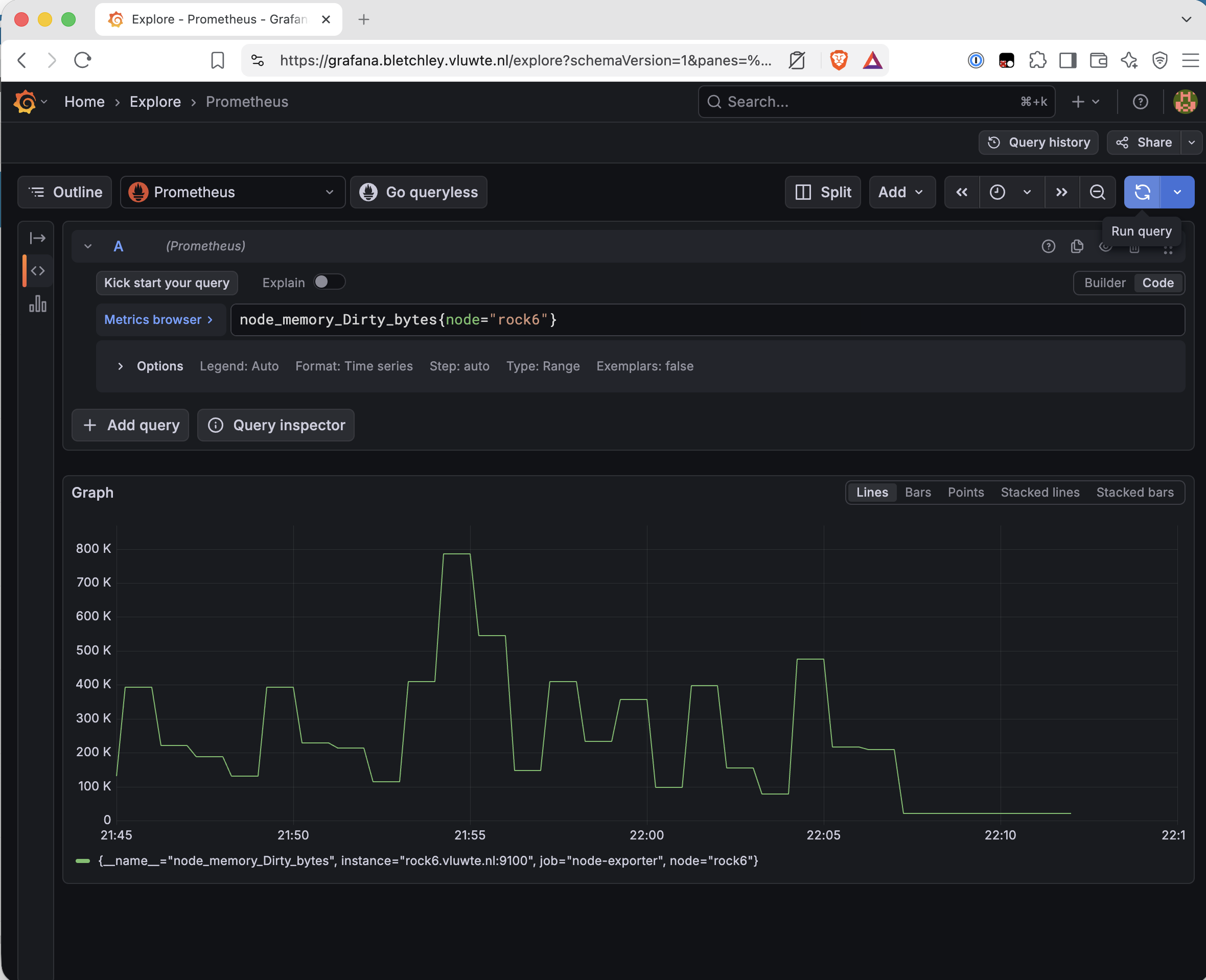 Grafana time series of node_memory_Dirty_bytes for rock6 between 21:45 and 22:15. Values swing between roughly 100 and 800 thousand until 22:07, then drop to about 20 thousand and stay flat until the series ends at 22:12.